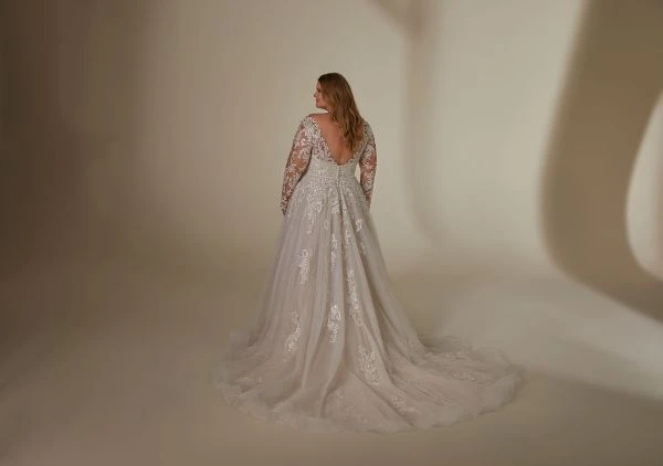 Mori Lee 3395 Lenora Removable Sleeve Open Back Plus Size Wedding Gown 6 Mori Lee 3395 Lenora Removable Sleeve Open Back Plus Size Wedding Gown - Image 6