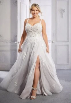 Mori Lee 3334 Cipriana Sweetheart Neckline Plus Size Bridal Dress