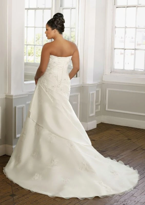 Mori Lee Julietta 3094 Fast Delivery Plus Size Wedding Dress 2 Mori Lee Julietta 3094 Fast Delivery Plus Size Wedding Dress - Image 2